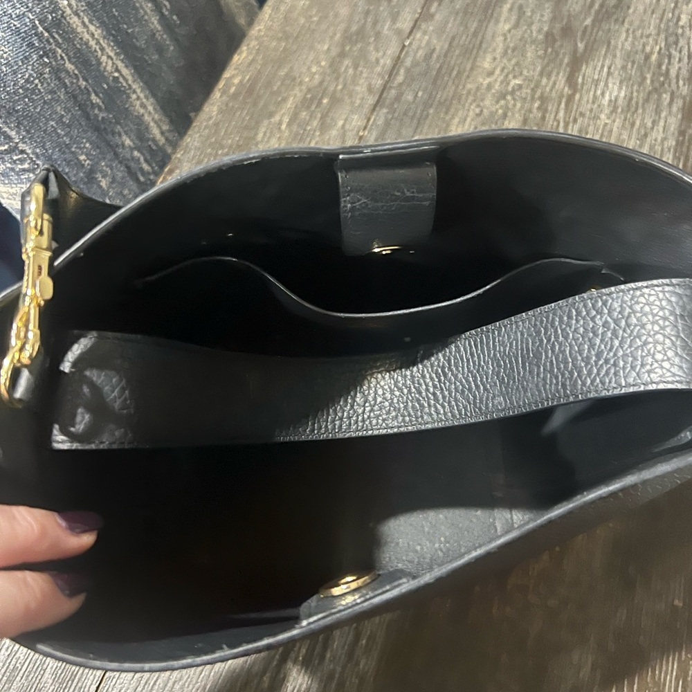 Cuyana Black Leather Bucket Bag